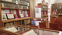 Am Sonntag in die Historische Bibliothek – Führung und Ausstellung „Warum in die Ferne schweifen? Reisende und Reiseziele in der Geschichte“