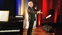 Elmar Hohmann singt im Kurhaus Baden-Baden – Großes Repertoire – Frank Sinatra, Dean Martin, Neil Diamond, Louis Armstrong Elvis Presley 