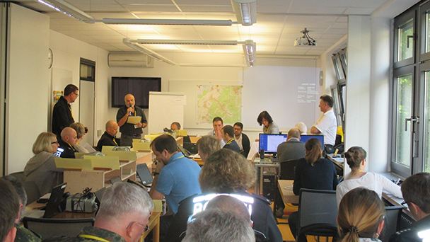 „Fiktives Hochwasserereignis“ - Katastrophenschutzübung auch mit der Bundeswehr im Baden-Badener Rathaus „Fiktives Hochwasserereignis“ - Katastrophenschutzübung auch mit der Bundeswehr im Baden-Badener Rathaus