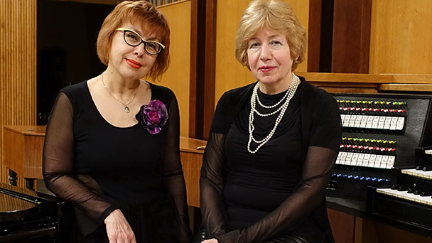 Organistin aus Sotschi in Baden-Baden – Orgelkonzert in der Bernharduskirche Organistin aus Sotschi in Baden-Baden – Orgelkonzert in der Bernharduskirche