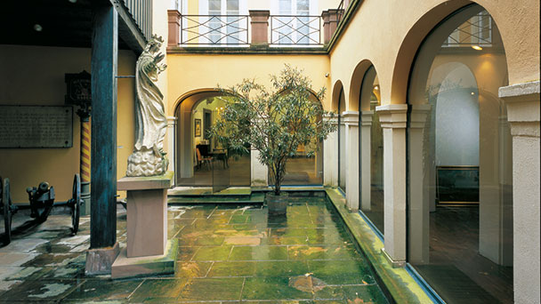 Rastatt hat auch seine Reize – Blick in die versteckten Höfe 