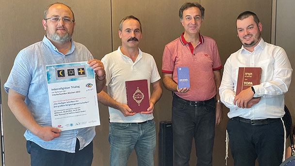Torah, Bibel und Koran in Baden-Baden – Interreligiöser Trialog zum Thema „Heilige Schriften“