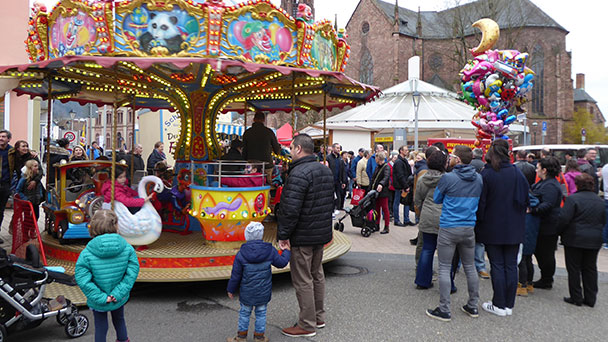 Verkaufsoffener Sonntag und Jahrmarkt in Bühl – Stadtmuseum präsentiert Geschichte der Bühler Frühzwetschge