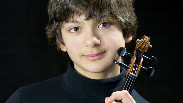 15-jähriges Ausnahmetalent Jakow Pavlenko mit Violinkonzert in Baden-Baden - Viertes Abonnementskonzert der Philharmonie Baden-Baden