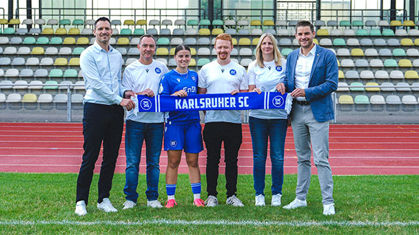 KSC-Frauenfußball zukünftig im Carl-Kaufmann-Stadion – Ziel ist die 2. Bundesliga KSC-Frauenfußball zukünftig im Carl-Kaufmann-Stadion – Ziel ist die 2. Bundesliga