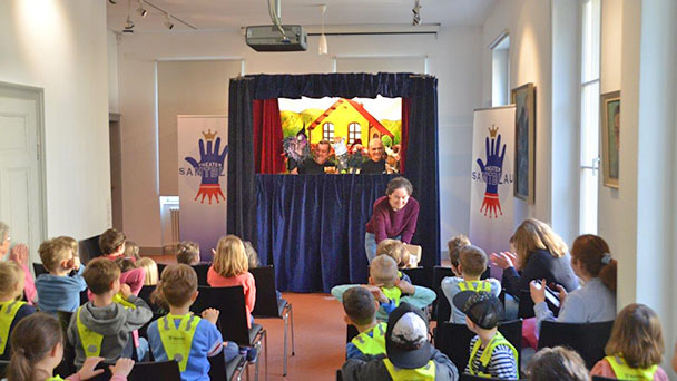 SWR-Ruheständler wenden sich an die Kinder aus ganz Baden-Baden – Schatzsuche in der Stadtbibliothek SWR-Ruheständler wenden sich an die Kinder aus ganz Baden-Baden – Schatzsuche in der Stadtbibliothek