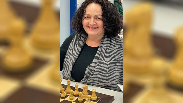 Baden-Badener Schachdamen in der Bundesliga ganz vorne – Nach Mannschafts- und Brettpunkten exakt gleichauf