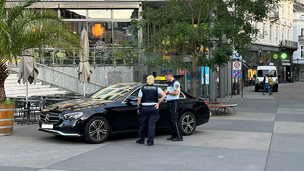 Baden-Badener Leopoldsplatz kein rechtsfreier Raum – Gemeindlicher Vollzugsdienst kontrollierte – „Verstöße konsequent zur Anzeige gebracht“