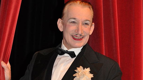 Holländischer Kabarettist im Baden-Badener Kurhaus - Robert Kreis mit Erfolgen in New York, Rio, Sydney und Shanghai