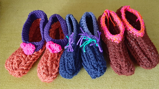 Der kalte Winter kommt bestimmt – Hausschuhe häkeln im Museum LA8 
