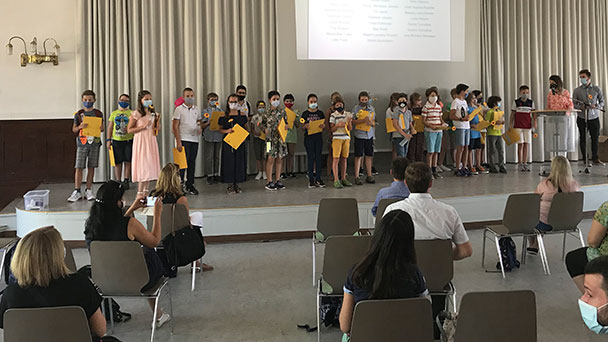Schulbeginn in Corona-Zeiten – Markgraf-Ludwig-Gymnasium begrüßt Fünftklässler mit Empfehlung von Albert Einstein – „Nie aufzuhören, Fragen zu stellen!“