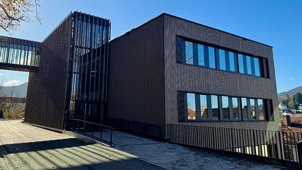 Neun Millionen-Projekt in Baden-Baden – Ergänzungsgebäude am MLG vor der Einweihung 