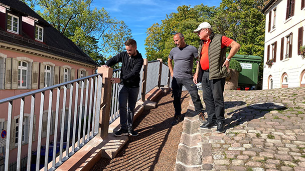 Historische Mauer wieder stabil – Stützmauer am Pädagogium restauriert