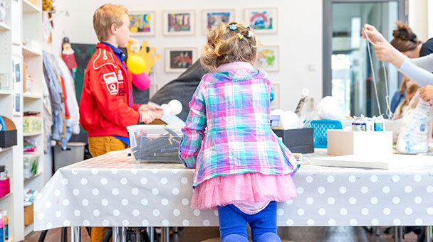 Hurra Ferien! – Und Workshop im Museum LA8 – Fliegende Schneider und flatternde Wesen