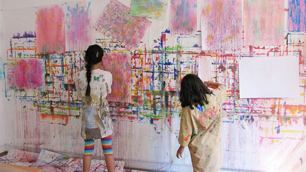 Kunstwerkstatt Museum Frieder Burda mit kreativen Workshops in den Sommer – Zirkusgeschichten, Sonnenuntergang, Unterwasser-Wellen-Welt