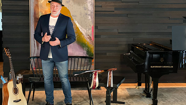 Marc Marshall gibt 100. Online-Konzert – „Ich möchte eine vertraute Insel bieten“