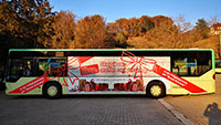 Weinachtsgepäckbus steht zu Diensten – An Adventswochenenden am „Blume-Brunnen“ – Besucher sollen Park & Ride-Angebote nutzen