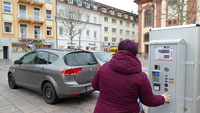Automaten in oberer Kaiserstraße in Betrieb – Maximal drei Stunden für 1,20 Euro pro Stunde