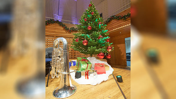 Festliche Klänge in Baden-Baden – Weihnachtskonzert der Philharmonie mit Mozart und Salieri Festliche Klänge in Baden-Baden – Weihnachtskonzert der Philharmonie mit Mozart und Salieri