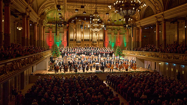 Standing Ovations für Baden-Badener Musiker – Achtmal ausverkauft und 8.000 Zuschauer Standing Ovations für Baden-Badener Musiker – Achtmal ausverkauft und 8.000 Zuschauer
