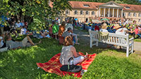 Feine Idee in Gaggenau – Picknick vor dem Schloss Rotenfels mit Johann Strauß 