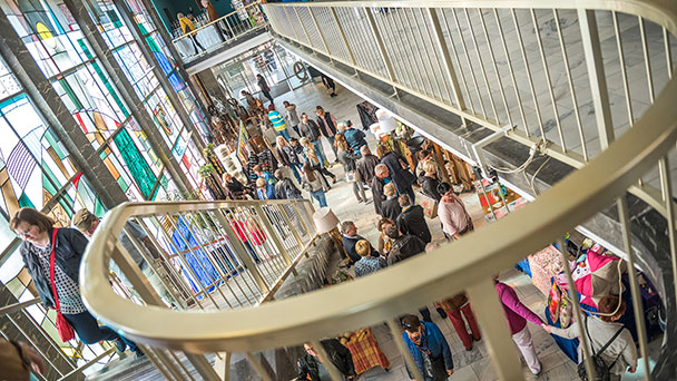 Künstler und Kunsthandwerker gesucht - Kunsthandwerkermarkt und Bauernmarkt im November