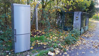 Rastatt kämpft gegen illegale Abfallentsorgung – Kühlschrank am Waldrand – Möbel auf dem Gehweg
