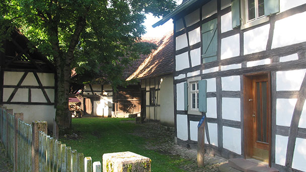 Besichtigung „Heini“ fällt aus – Ersatzweise Führung durch 250 Jahre altes Bauernhaus