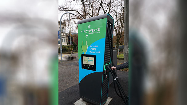 Erste E-Schnellladestation in Baden-Baden – Ladesäule beim Bertholdsbad