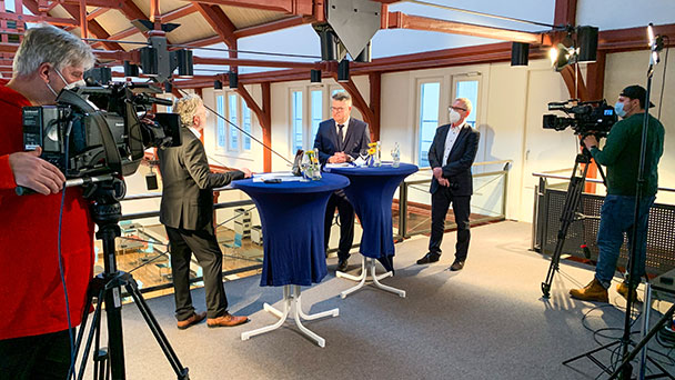 Bühler Oberbürgermeister Schnurr beauftragt ZDF-Redakteur – Video-Talk statt Neujahrsempfang 