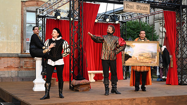 Shakespeare feiert Erfolge auf Baden-Badener Marktplatz – Zusatzvorstellung des Theaters  Shakespeare feiert Erfolge auf Baden-Badener Marktplatz – Zusatzvorstellung des Theaters
