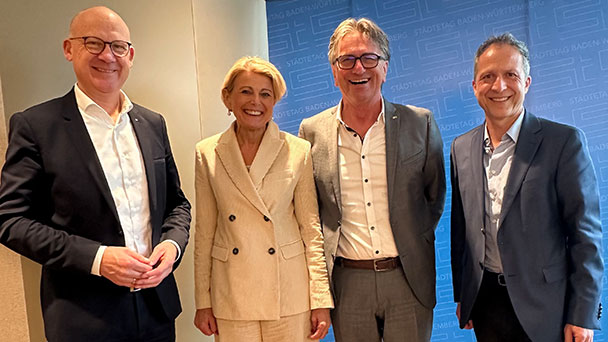 Der grüne Minister und der grüne Bürgermeister aus Baden-Baden – Roland Kaiser leitete Sozialausschuss des Städtetags
