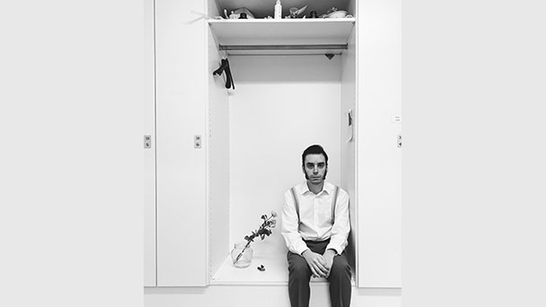 Morgen Start der Hörspiel-Reihe „Bin nebenan - Monologe für Zuhause“ Morgen Start der Hörspiel-Reihe „Bin nebenan - Monologe für Zuhause“