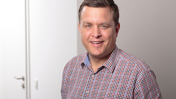 Personalie: Baden-Badener Thomas Bippes wird Professor - Für Medien- und Kommunikationsmanagement an SRH Hochschule Heidelberg – Campus Calw Personalie: Baden-Badener Thomas Bippes wird Professor - Für Medien- und Kommunikationsmanagement an SRH Hochschule Heidelberg – Campus Calw