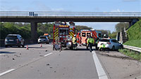 Schwerer Unfall auf A5 bei Sinzheim – Drei Verletzte und hoher Sachschaden