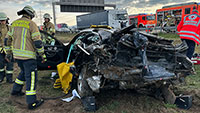 Auf der Autobahn mehrfach überschlagen – Baden-Badener Feuerwehr befreite Autofahrer