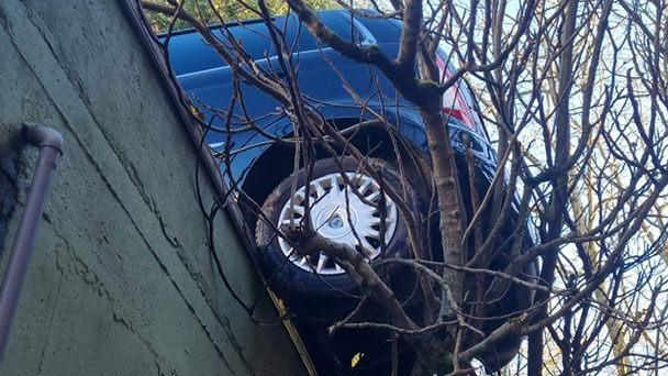 Kurioser Unfall in Haueneberstein – Vermutlich Glück im Unglück