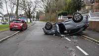 Unfall in der Rheinstraße – Auto überschlagen – Insassen in Klinik eingeliefert