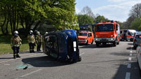 Drei Verletzte bei Unfall in Baden-Oos – Fahrbahn während der Unfallaufnahmen in beiden Richtungen gesperrt