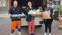 Nudeln, Konserven, Kaffee, Tee, Süßigkeiten aus Baden-Baden für ukrainische Flüchtlinge – Städtische Mitarbeiter sammeln für Tafelladen