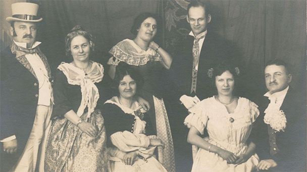 Ehemaliger Baden-Badener Museumschef Matthias Winzen lädt nach Bühl – Vortrag „Die Masken des Selbst“ 