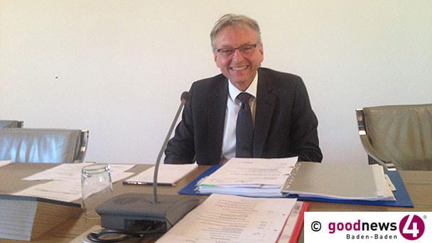 Bürgermeister Roland Kaiser begrüßt die Roboter - Wettbewerb am Samstag im RWG Bürgermeister Roland Kaiser begrüßt die Roboter - Wettbewerb am Samstag im RWG