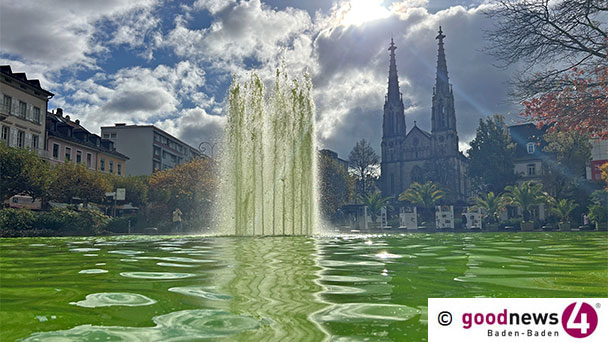 Der grüne See am Augustaplatz wird zur Attraktion – „Das ist doch ein Kunstwerk vom Burda-Museum“ – Rathaus Baden-Baden: „Zu den polizeilichen Ermittlungen können wir keine Auskunft erteilen“
