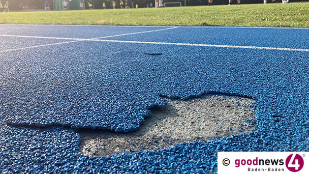 Hoffnung für Aumattstadion – Gartenamtschef Markus Brunsing: „Ja, es ist eine Sanierung geplant“ – Umweltschädlicher blauer Abrieb im ganzen Stadion Hoffnung für Aumattstadion – Gartenamtschef Markus Brunsing: „Ja, es ist eine Sanierung geplant“ – Umweltschädlicher blauer Abrieb im ganzen Stadion