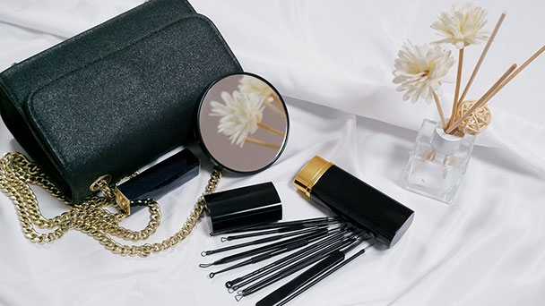 Must-haves 2025: die angesagtesten Trends in der dekorativen Kosmetik