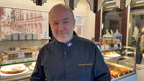 Baden-Baden hat einen Patisserie-Weltmeister – Treffen Sie François Duweck im „Café, Patisserie, Restaurant Beek by Anna“