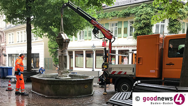 Sandsteinsäule in der Lange Straße abtransportiert – Zum Glück nur vorübergehend