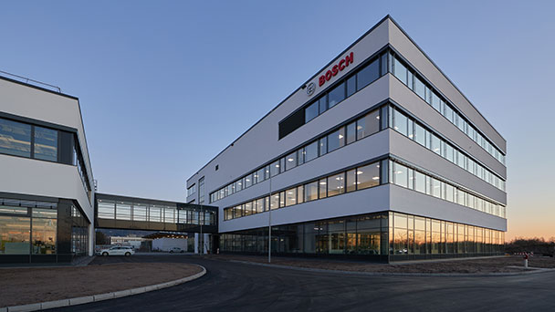 Hiobsbotschaft für Bühl – Bosch streicht über die Hälfte seiner Arbeitsplätze – Gegenüber goodnews4: „Anpassungsbedarf“ von 1.550 Stellen Hiobsbotschaft für Bühl – Bosch streicht über die Hälfte seiner Arbeitsplätze – Gegenüber goodnews4: „Anpassungsbedarf“ von 1.550 Stellen