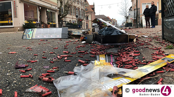 Böller-Chaos in Bühl - Hauptstraße am Neujahrstag stellenweise nur einspurig befahrbar