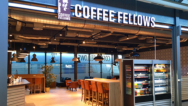 Neuer Look der Flughafen-Gastronomie - Modernes Gestaltungskonzept des Betreibers "Coffee Fellows"